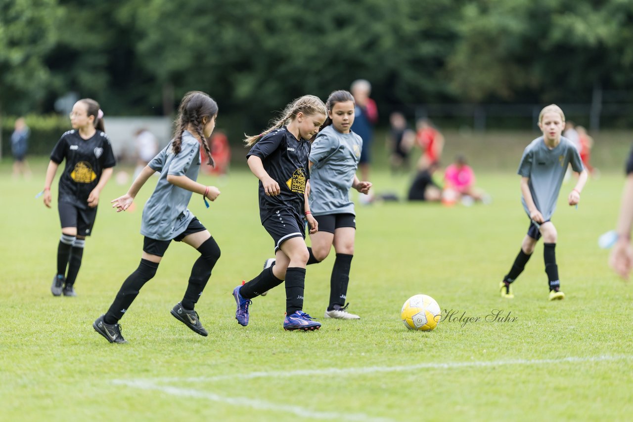 Bild 445 - Loewinnen Cup